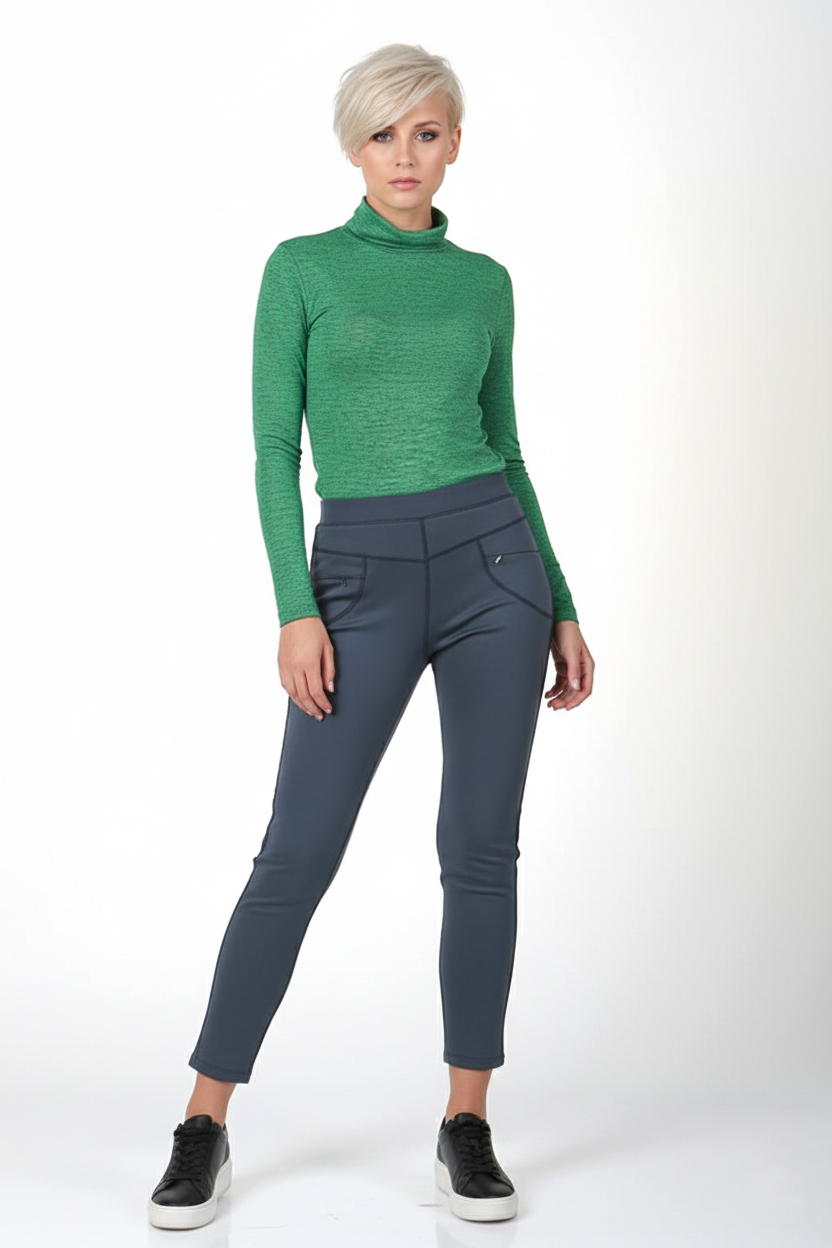 Женские демисезонные зауженные брюки