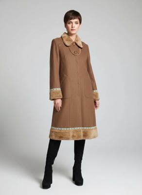 Светло-коричневый