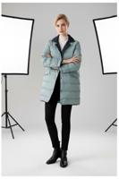 Женская демисезонная пуховая куртка