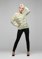 Женский демисезонный свитер травка