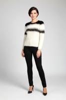 Женский демисезонный свитер травка