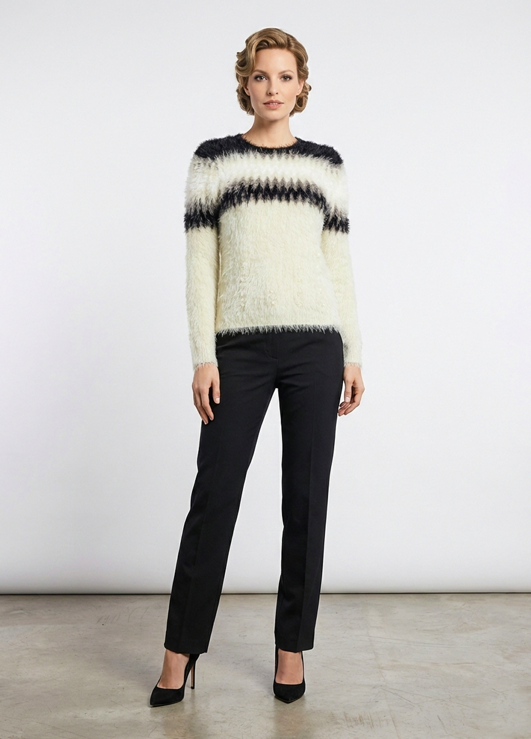 Жіночий демісезонний светр трава - Молочний - изображение 1