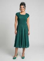 Жіноча плісирована сукня міді