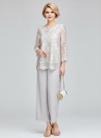 Летний брючный костюм-двойка