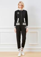 Женский спортивный трикотажный костюм