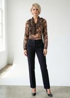 Жіноча блуза з рюшами