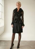 Жіноча блуза з органзи з баскою