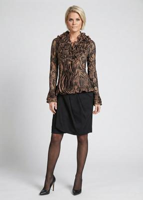 Коричневий