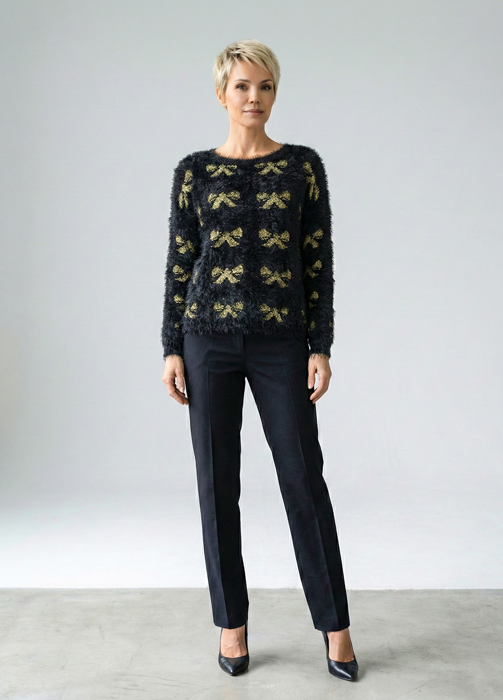 Жіночий демісезонний светр трава - Чорний - изображение 1