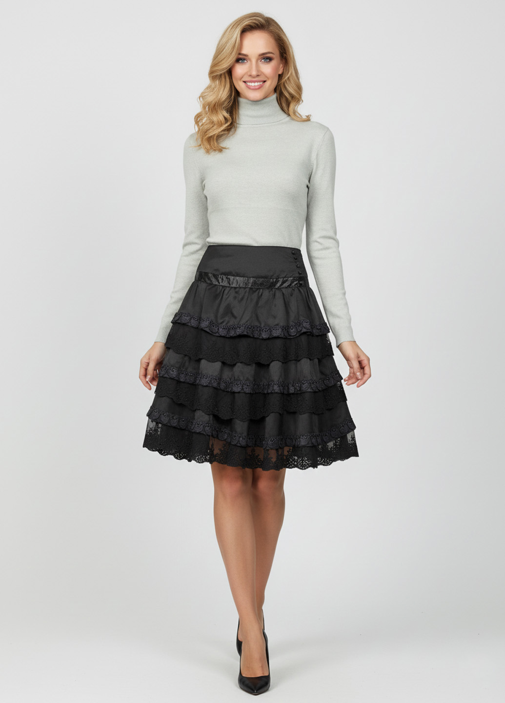Спідниця міді атласна з мереживом - Чорний - изображение 1
