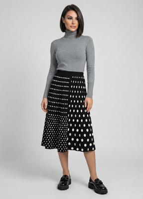 Чорно-білий