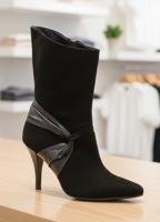 Женские демисезонные замшевые сапоги