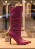 Женские демисезонные кожаные сапоги