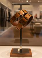 Женский кожаный ремень с орнаментом