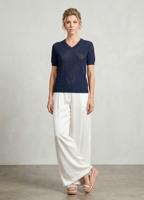 Жіноча трикотажна футболка з V-подібним вирізом